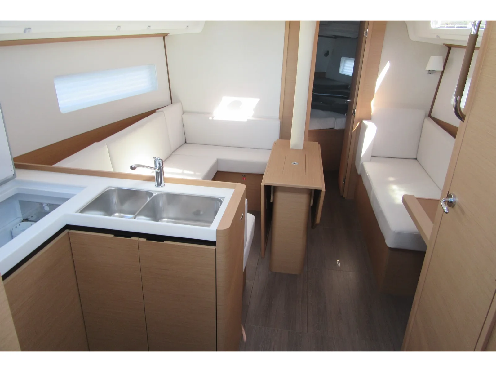 Yacht JEANNEAU Sun Odyssey 380 - Euforica - Foto 1