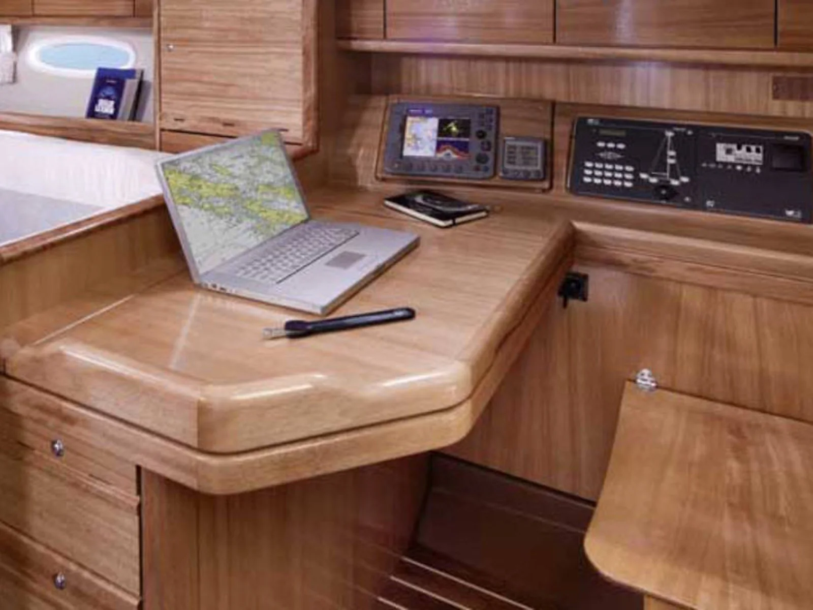 Yacht BAVARIA 40 Cruiser - Luna - Foto 1