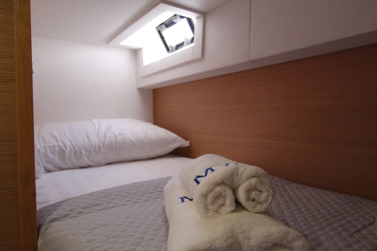 Yacht DUFOUR 48 Catamaran - Amelie - Foto 1