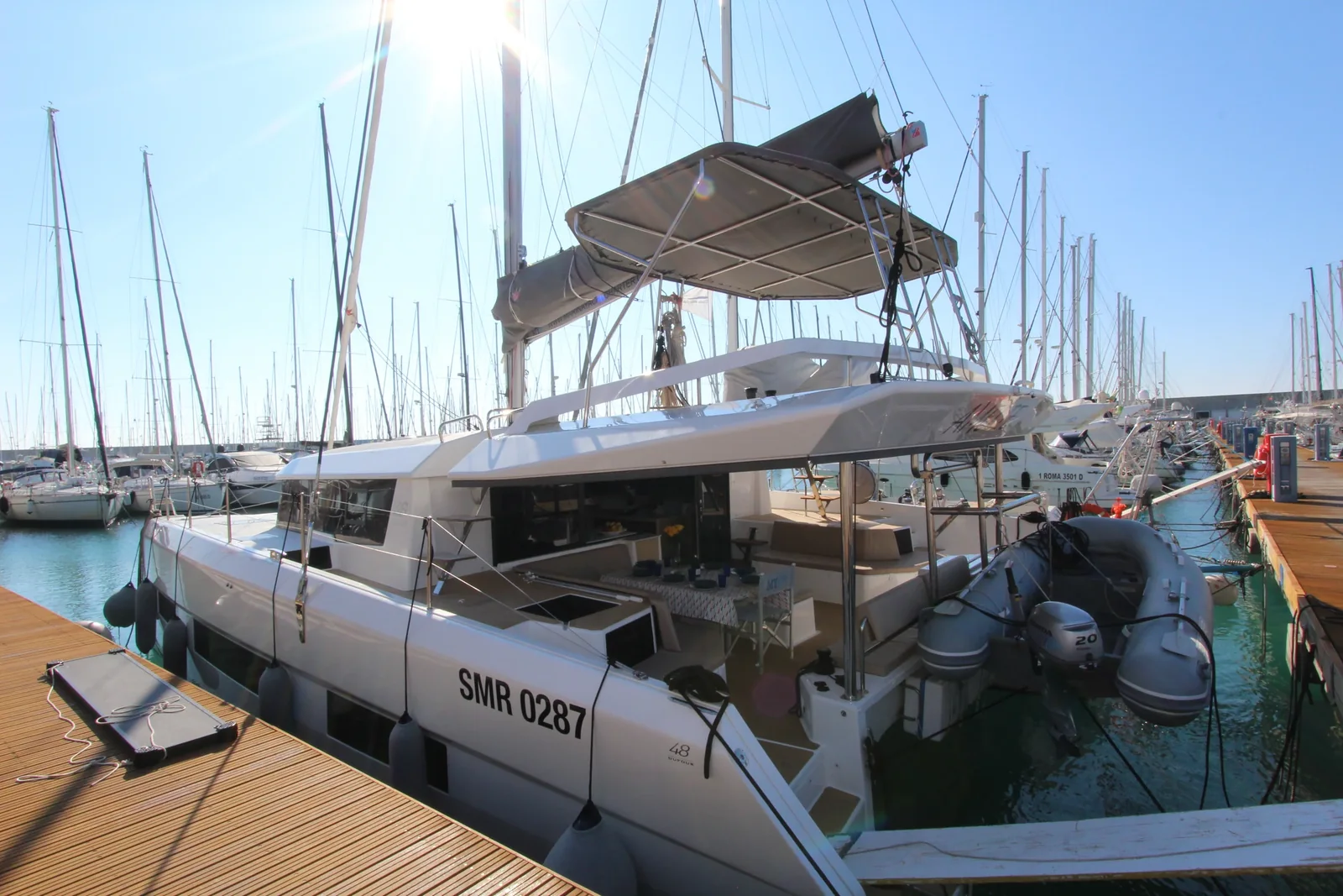 Yacht DUFOUR 48 Catamaran - Amelie - Foto 1