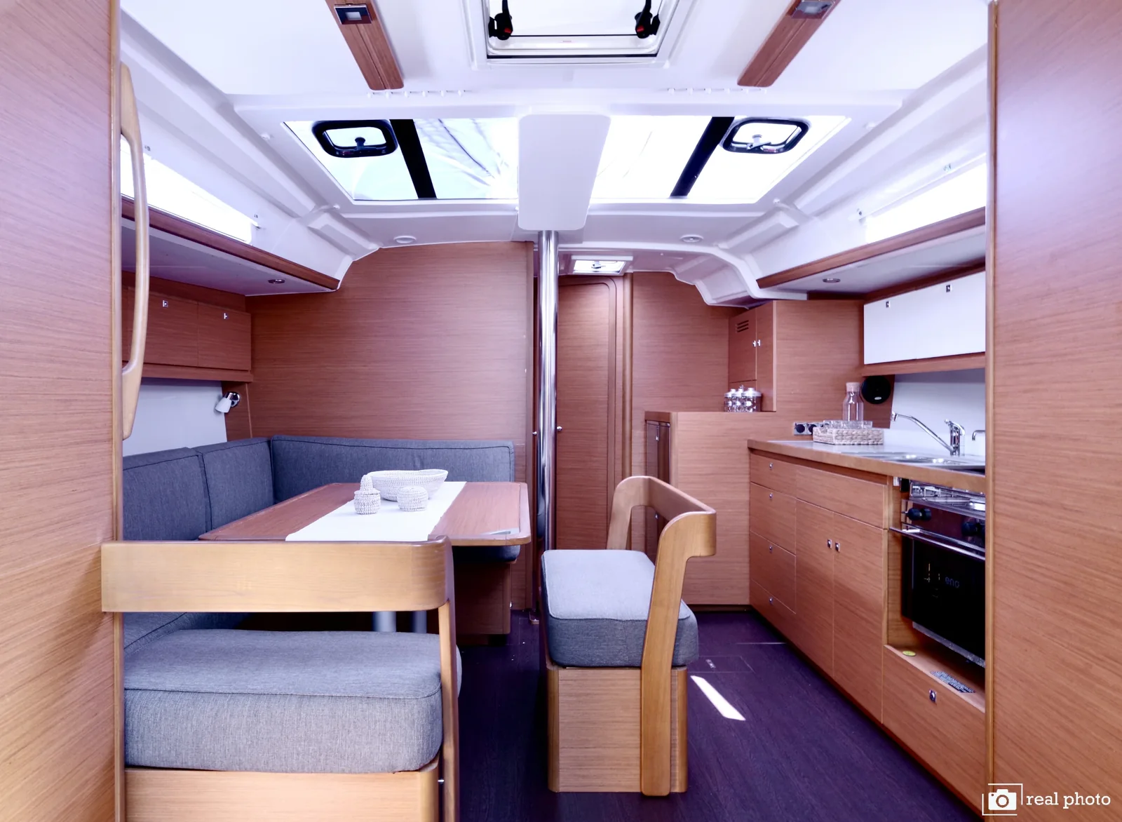 Yacht DUFOUR 430 Grand Large - Noah - Foto 1