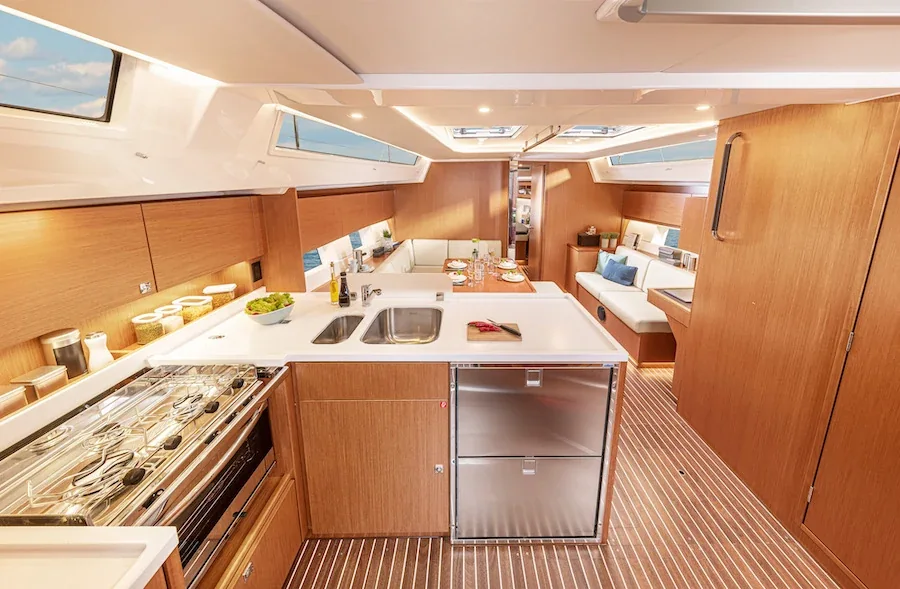 Yacht BAVARIA C45 Style - Libertas - Foto 1