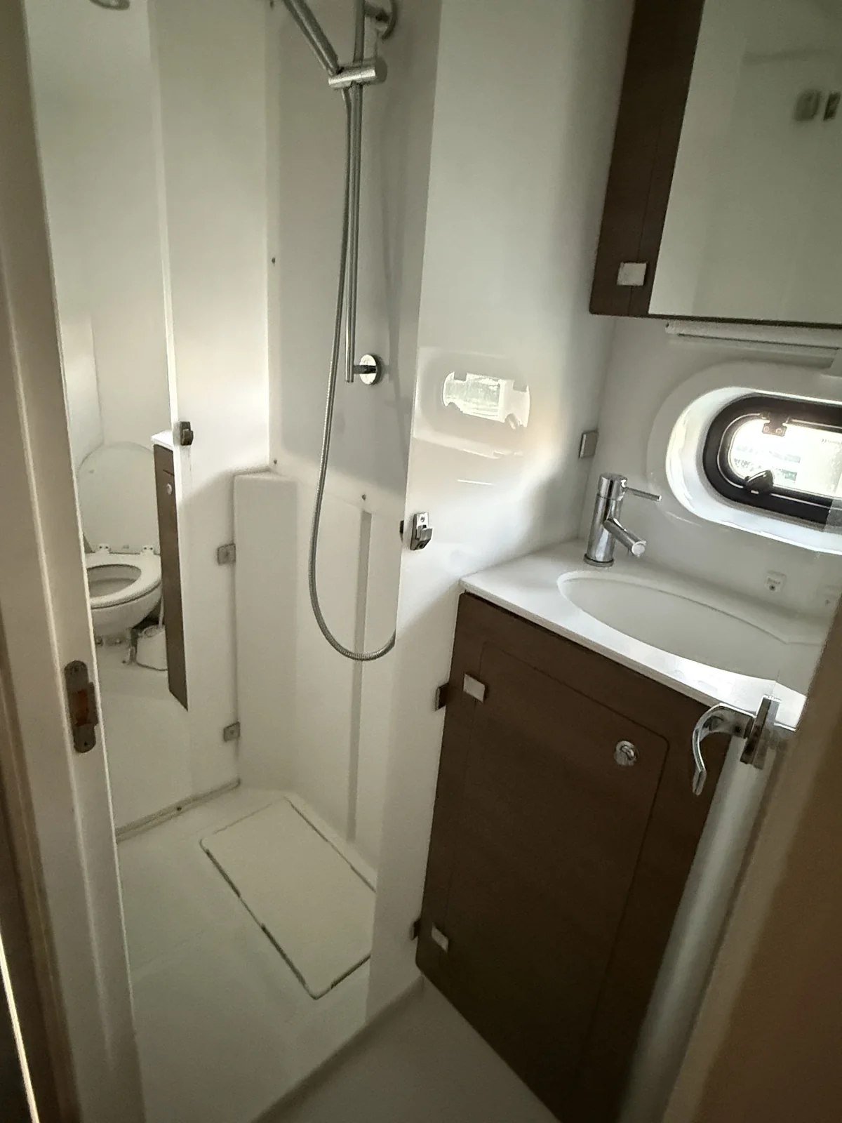 Yacht CATANA Bali 4.2 - La Luna - Foto 1