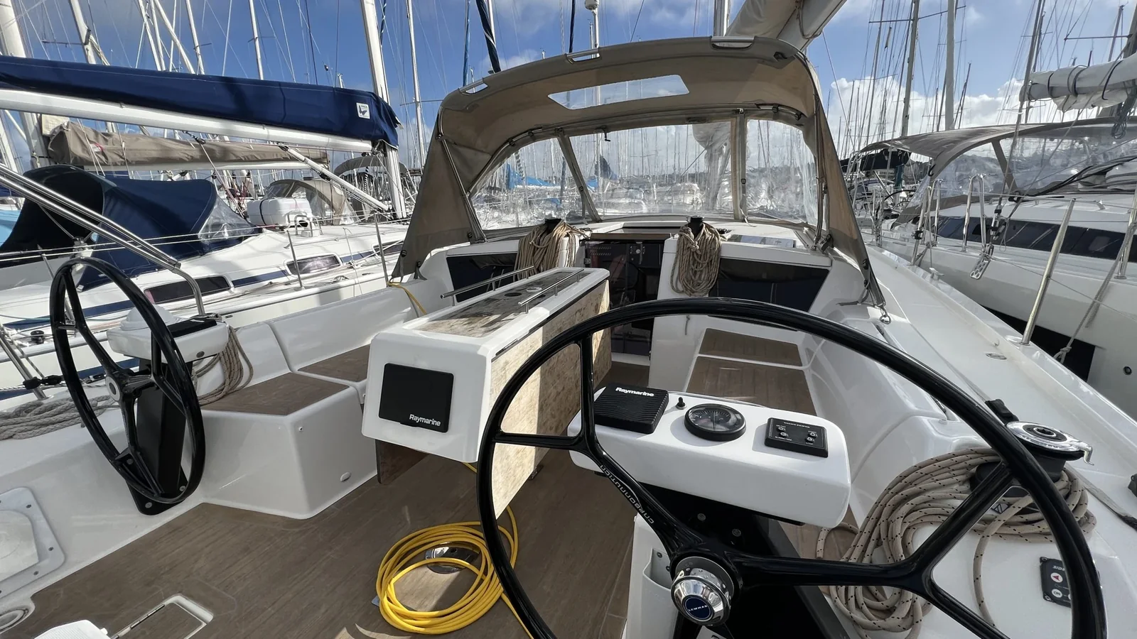 Yacht DUFOUR 390 Grand Large - Extasie II - Foto 1