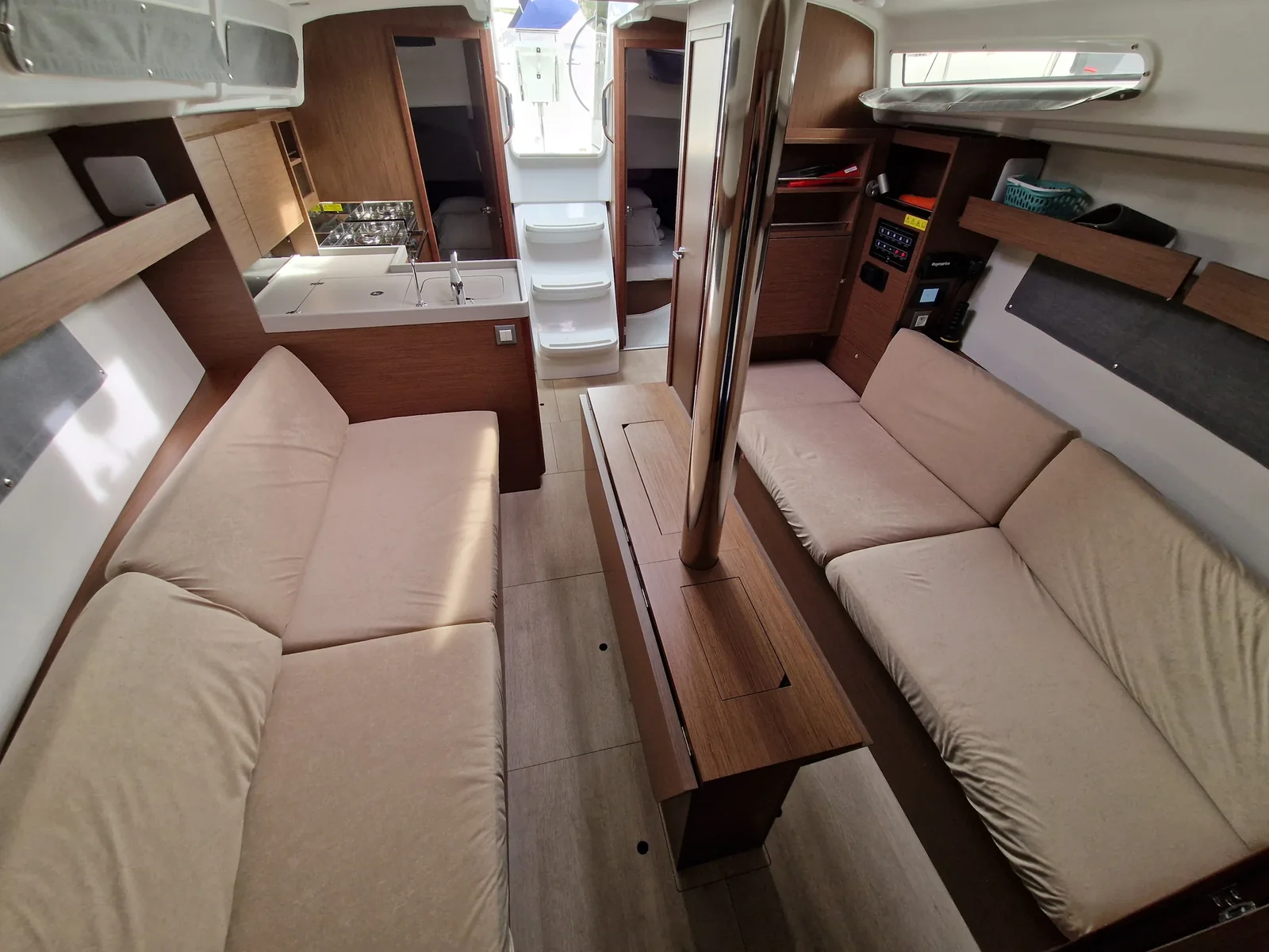 Yacht BENETEAU Oceanis 34.1 - Navicela - Foto 1