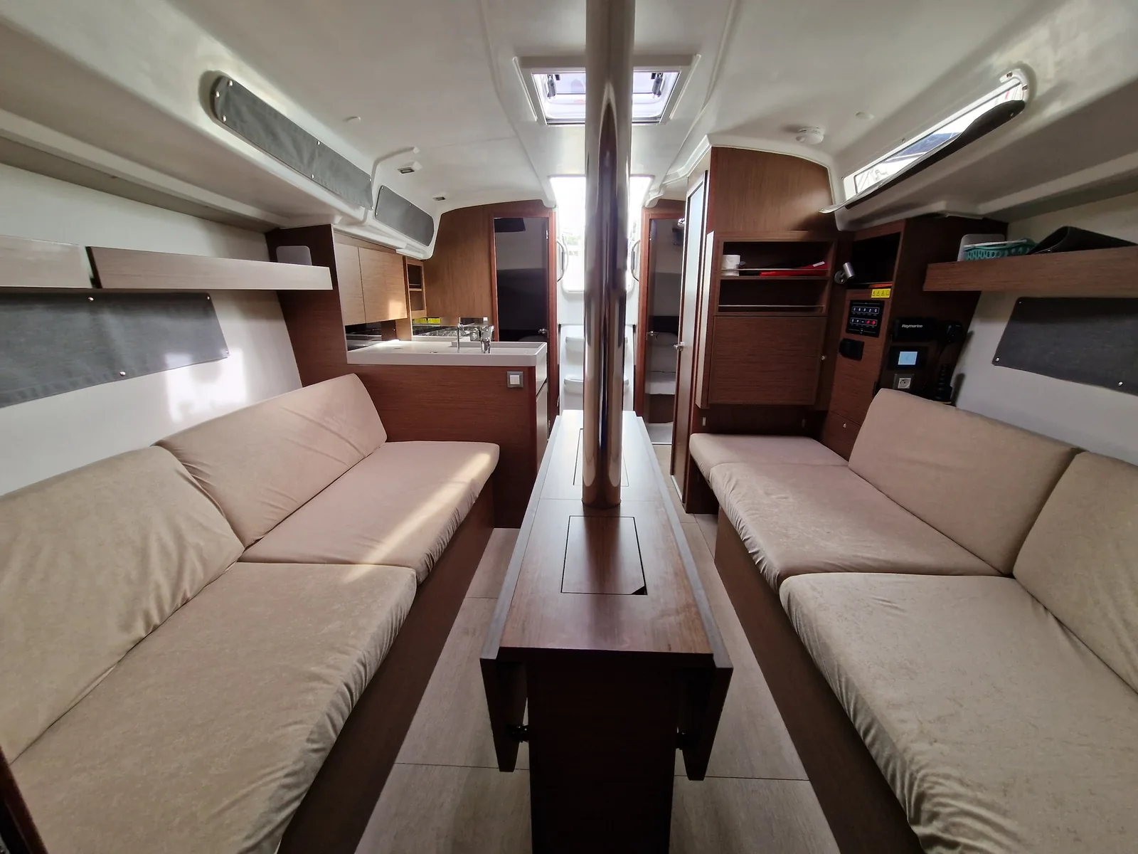 Yacht BENETEAU Oceanis 34.1 - Navicela - Foto 1