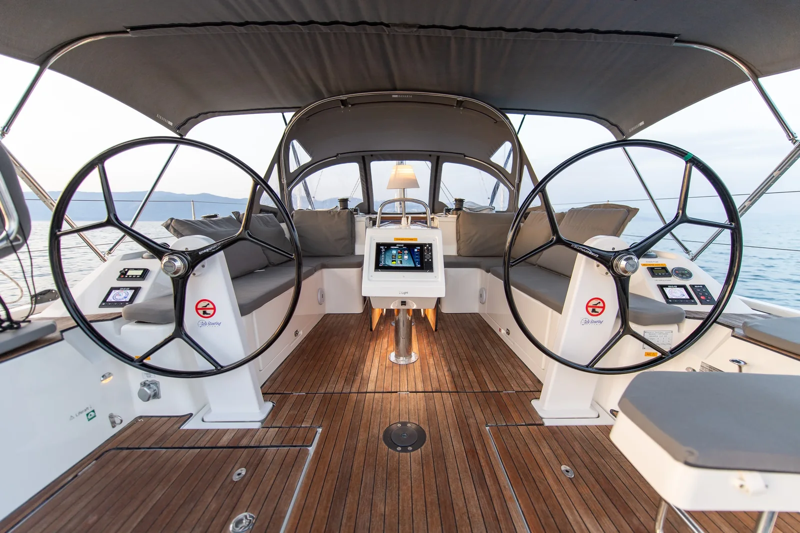 Yacht BAVARIA C42 - Karpouzi - Foto 1