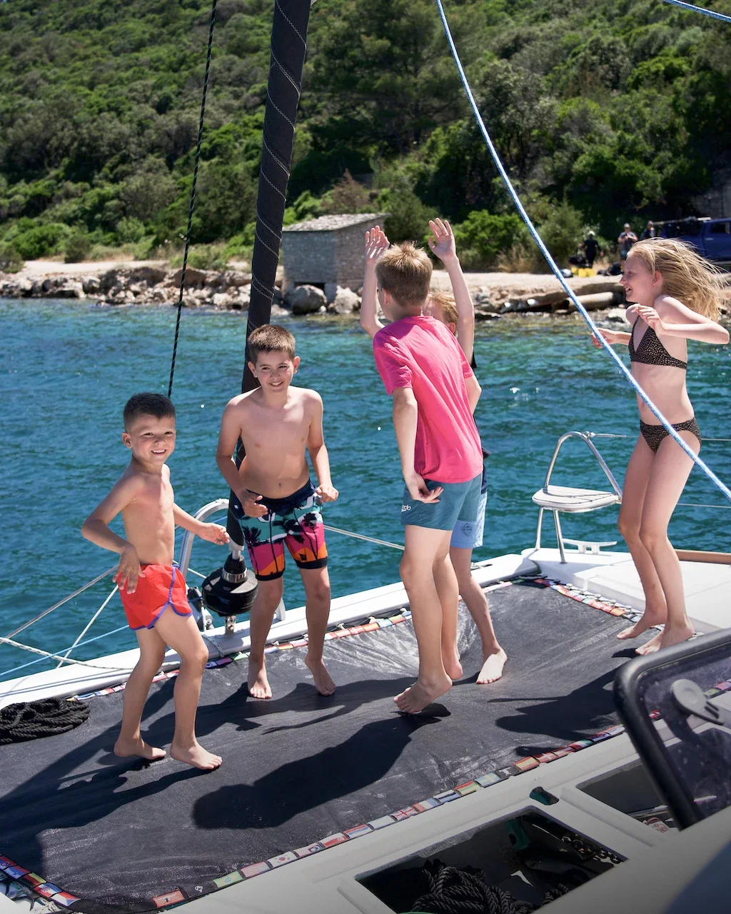 Yacht AVENTURA 34 - Jumping Fitness
