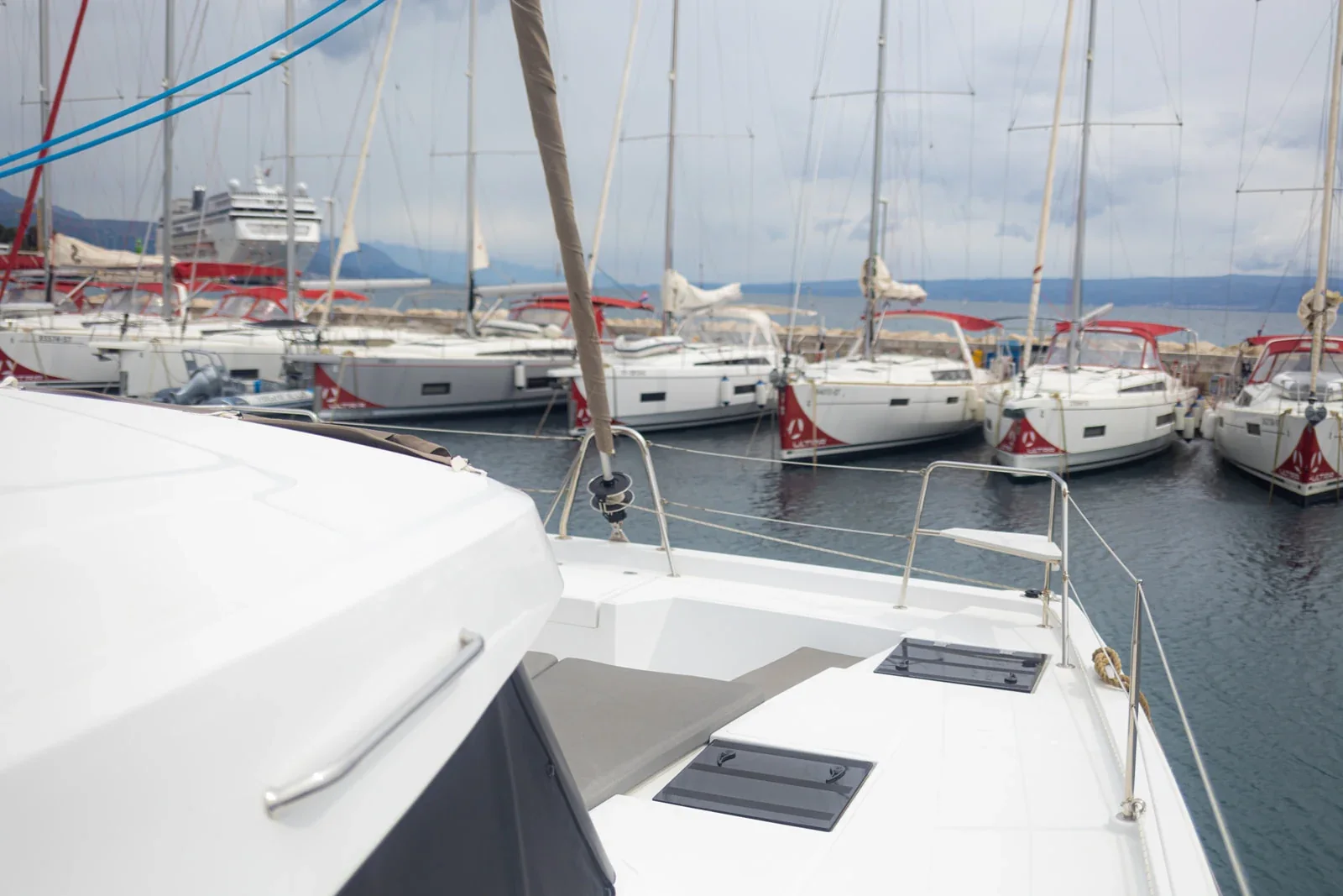 Yacht CATANA Bali Catspace - Maya Bay 4 - Foto 1
