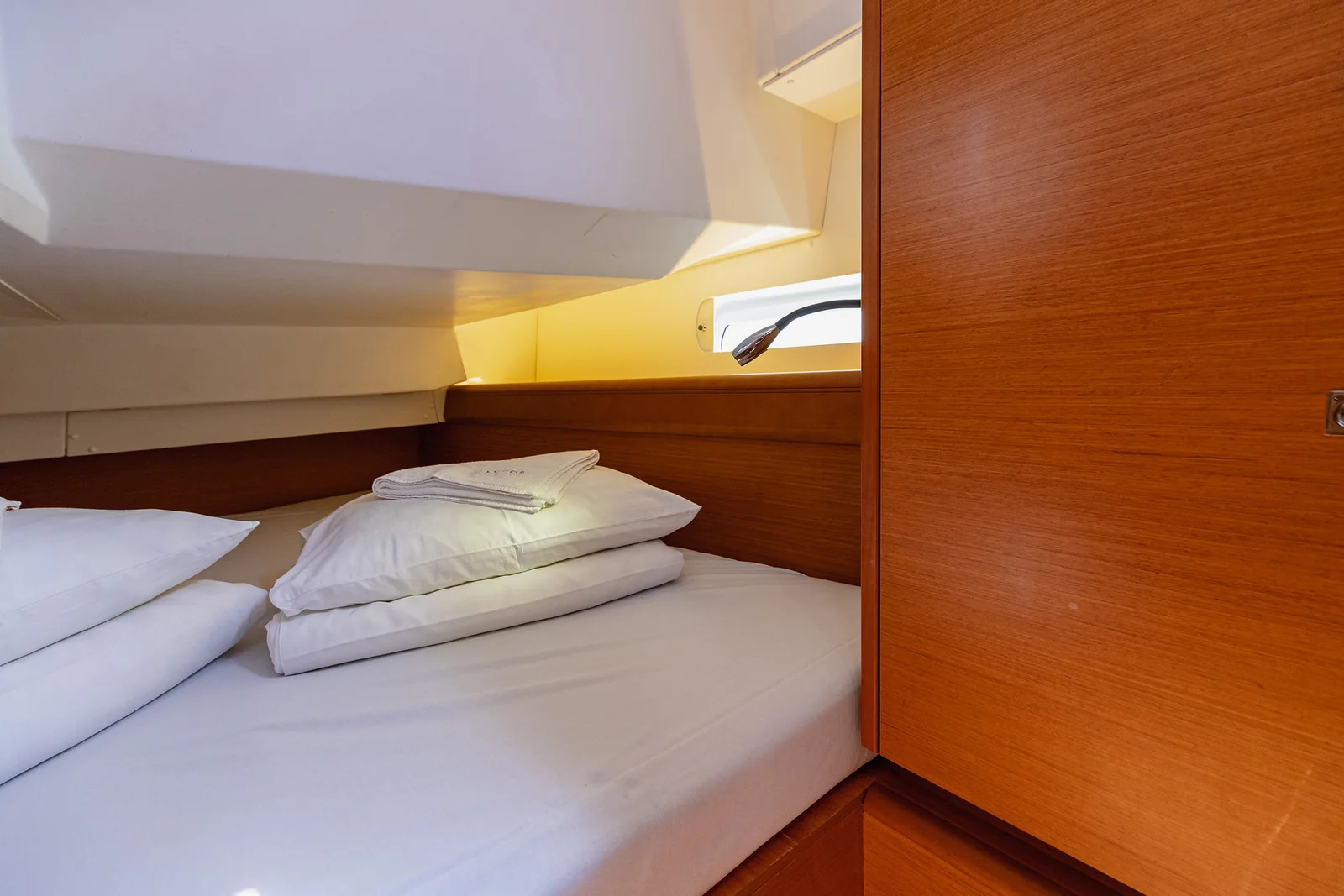Yacht JEANNEAU Sun Odyssey 449 - Ventus - Foto 1