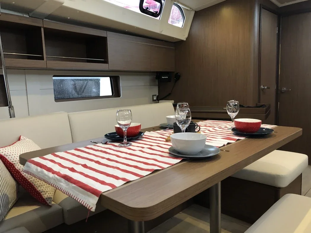 Yacht BENETEAU Oceanis 46.1 - Nemo - Foto 13