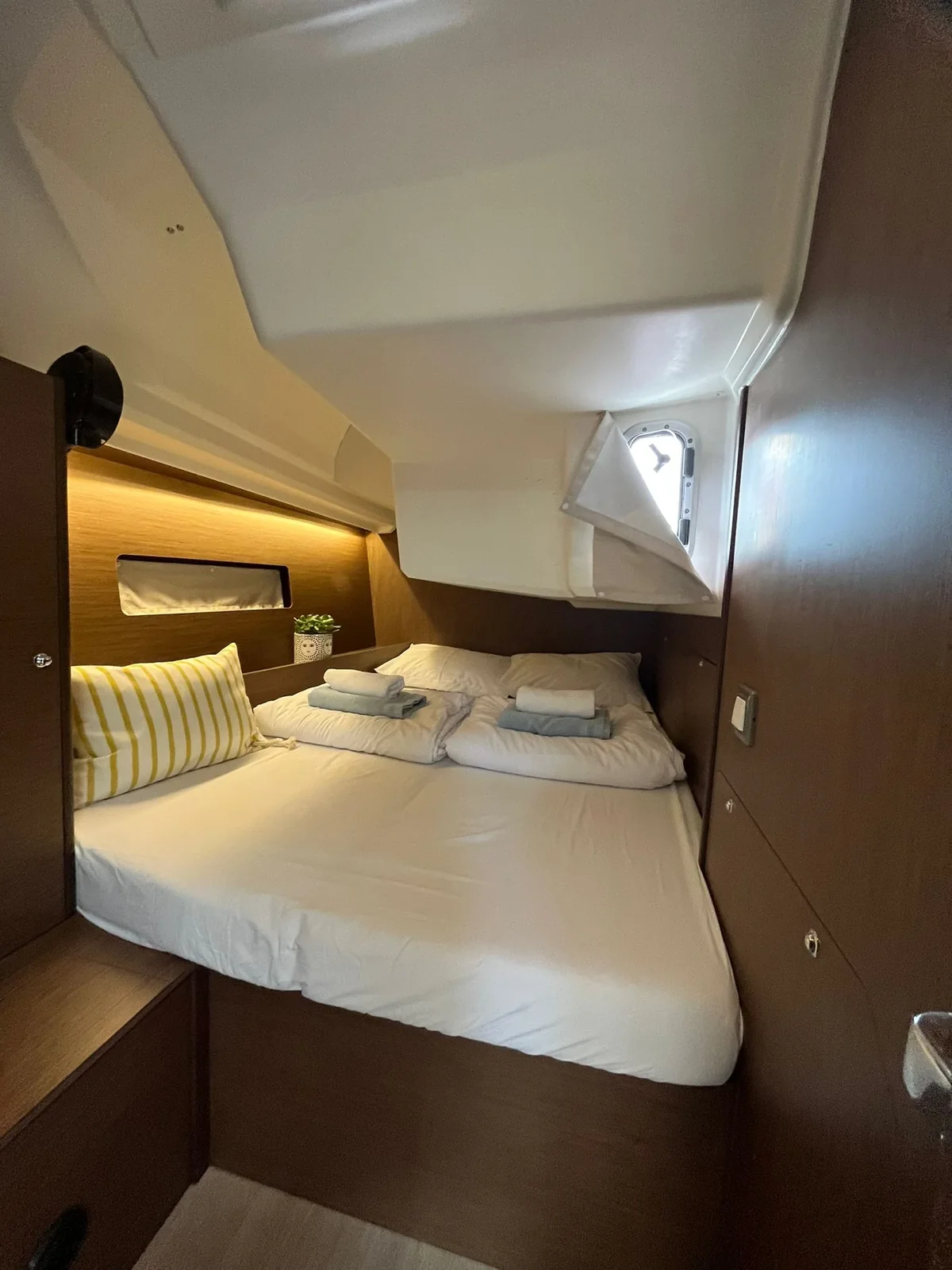 Yacht BENETEAU Oceanis 40.1 - Kobe - Foto 1
