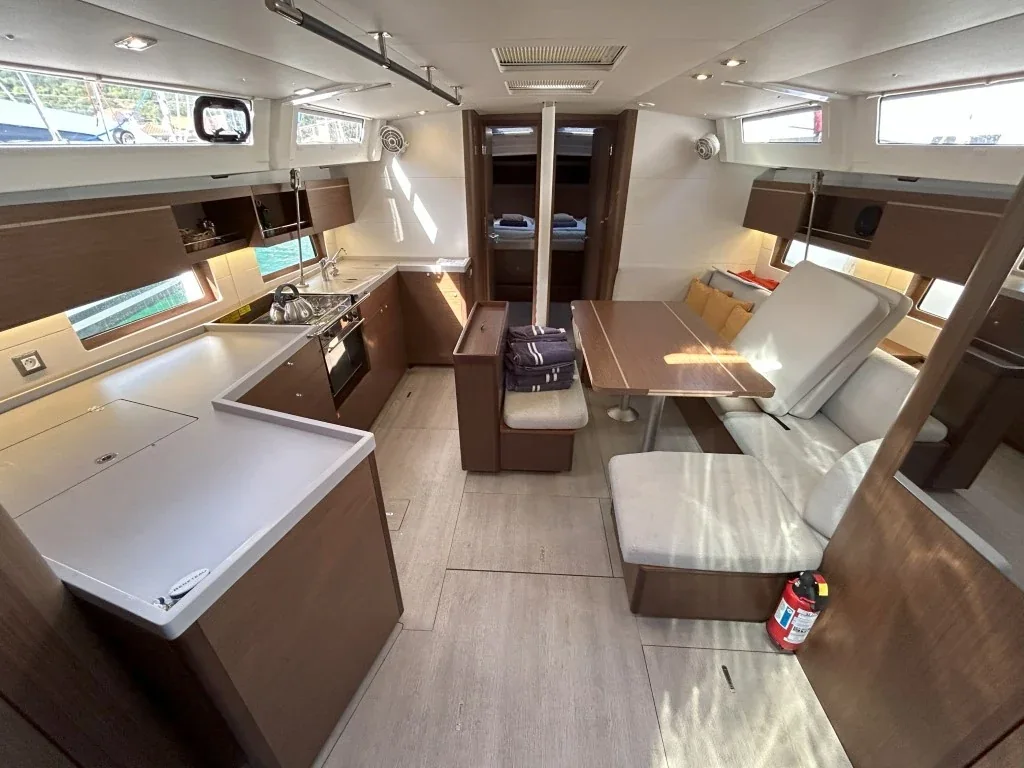 Yacht BENETEAU Oceanis 46.1 - Bumblebee - Foto 5