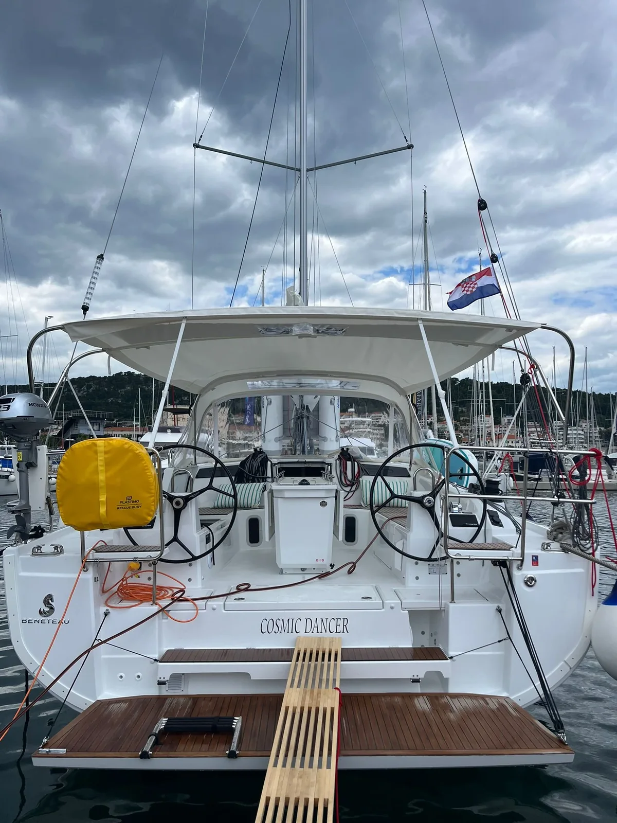 Yacht BENETEAU Oceanis 40.1 - Cosmic Dancer - Foto 1