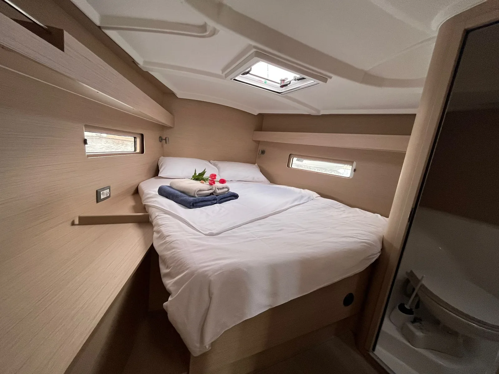 Yacht BENETEAU Oceanis 40.1 - Cosmic Dancer - Foto 1