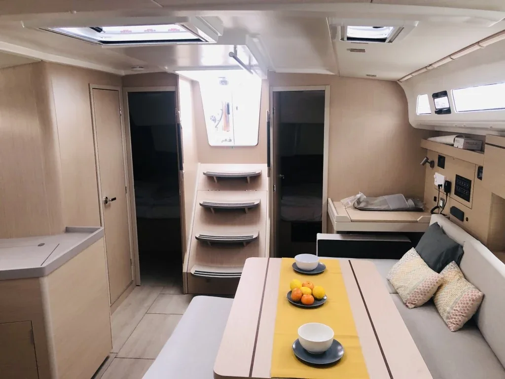 Yacht BENETEAU Oceanis 40.1 - Cosmic Dancer - Foto 1