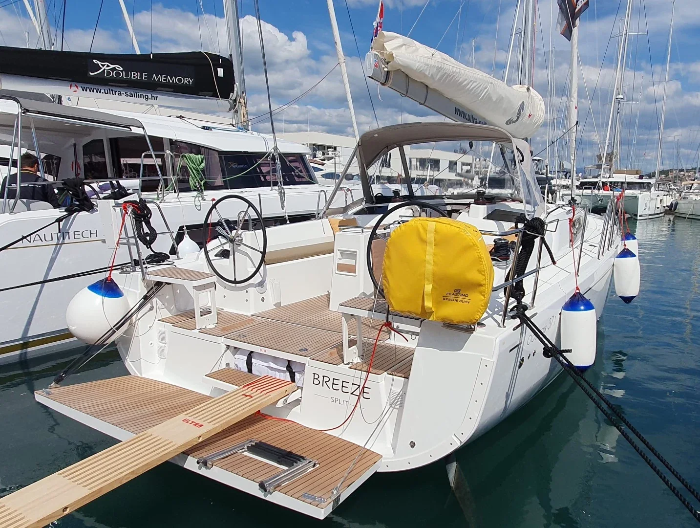Yacht BENETEAU Oceanis 37.1 - Breeze
