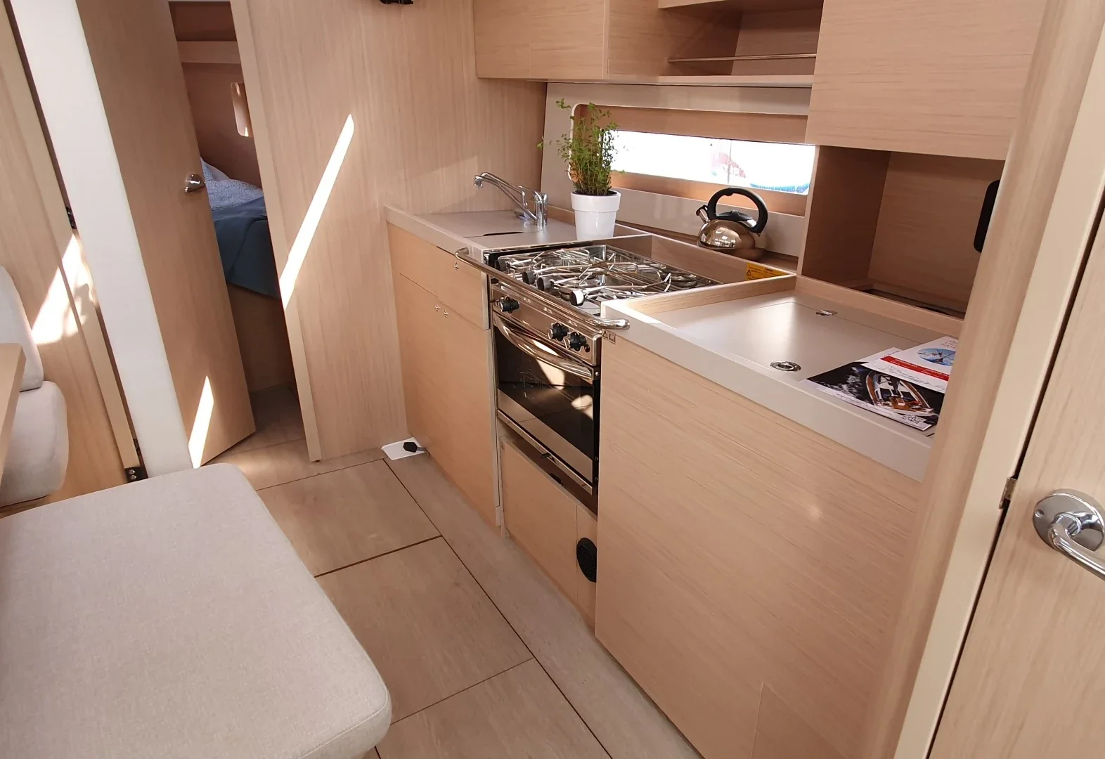 Yacht BENETEAU Oceanis 37.1 - Breeze - Foto 15