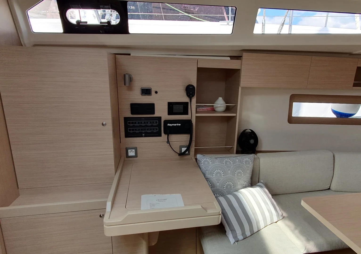 Yacht BENETEAU Oceanis 37.1 - Breeze - Foto 19