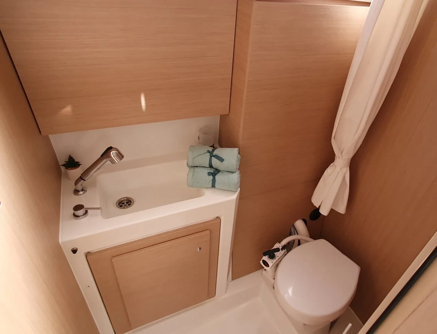 Yacht BENETEAU Oceanis 37.1 - Breeze - Foto 24