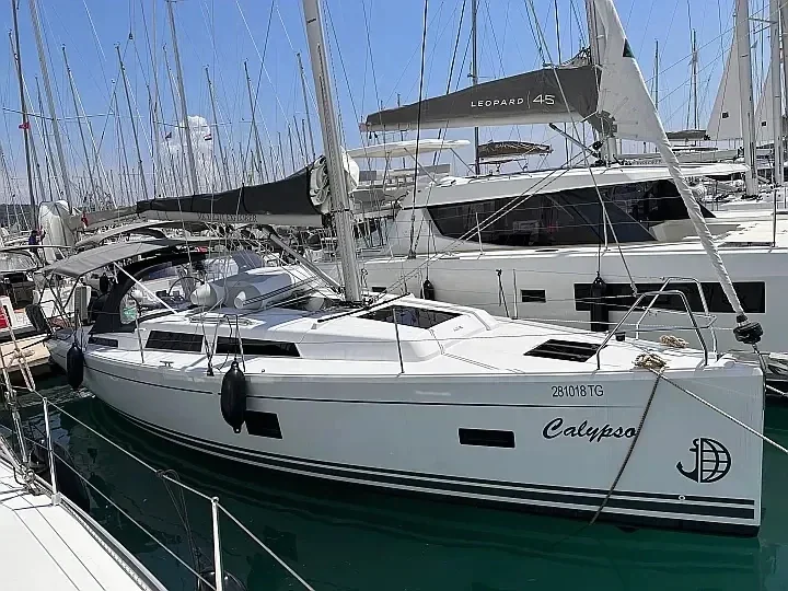 Yacht HANSE 388 - Calypso - Foto 1