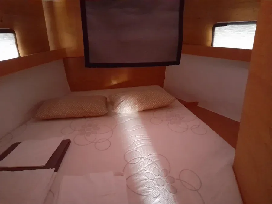 Yacht ELAN Impression 43 - Elena - Foto 1