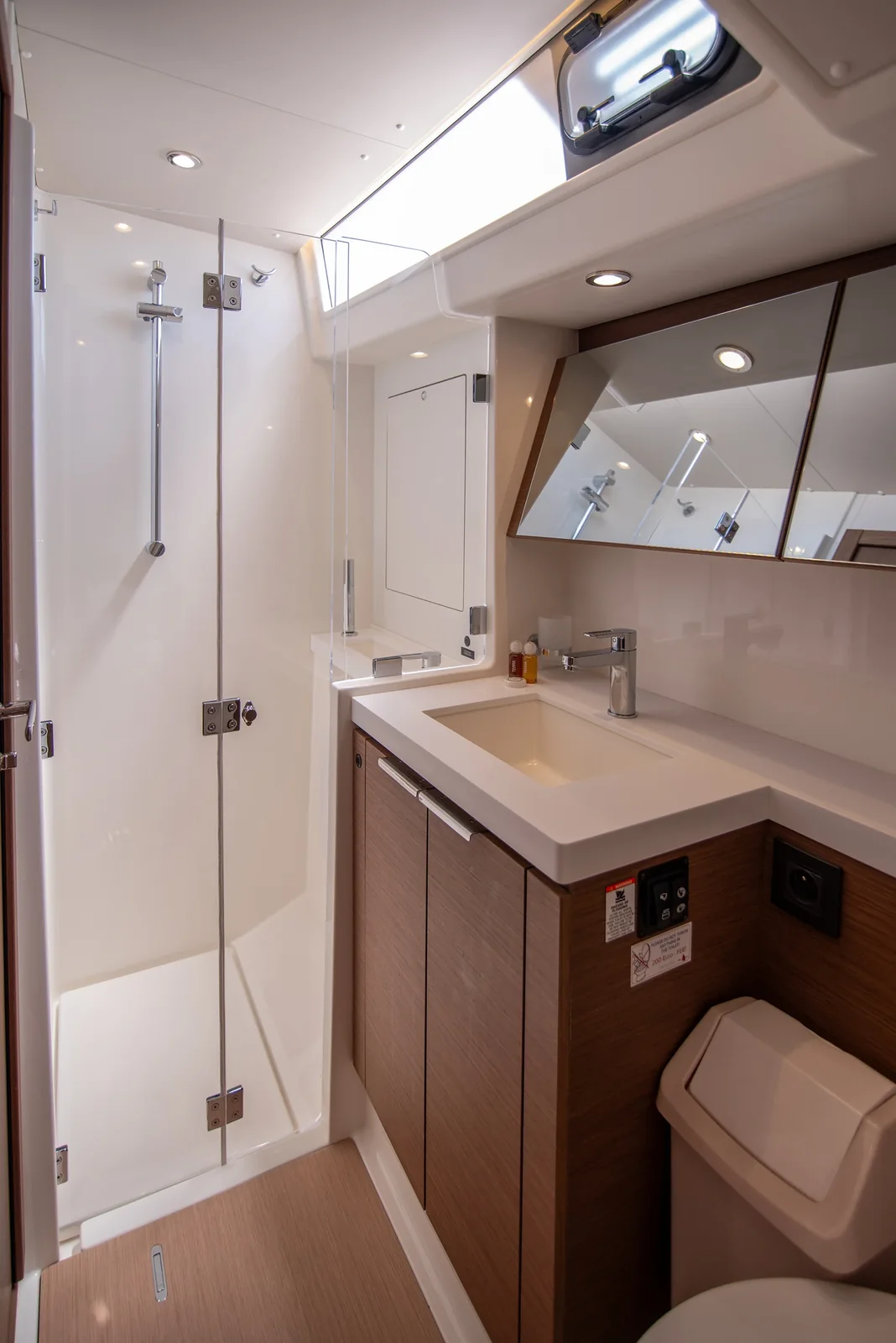 Yacht BENETEAU Oceanis 54 - Spring Song - Foto 1