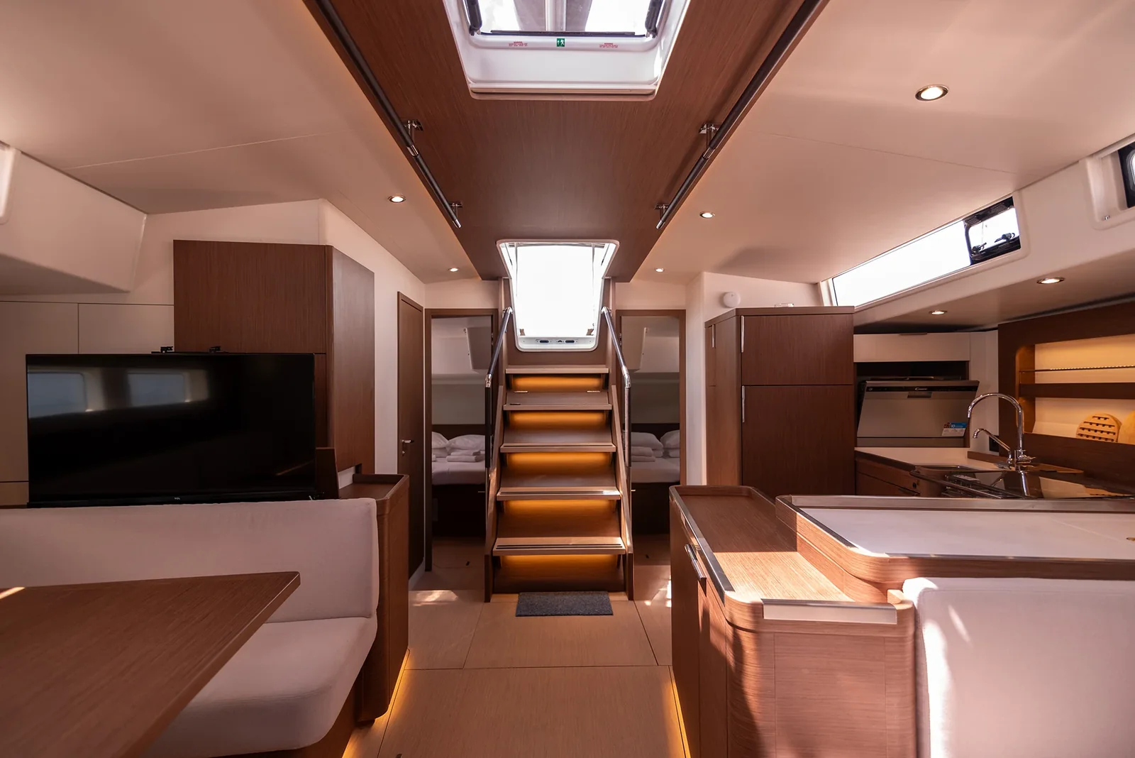 Yacht BENETEAU Oceanis 54 - Spring Song - Foto 1