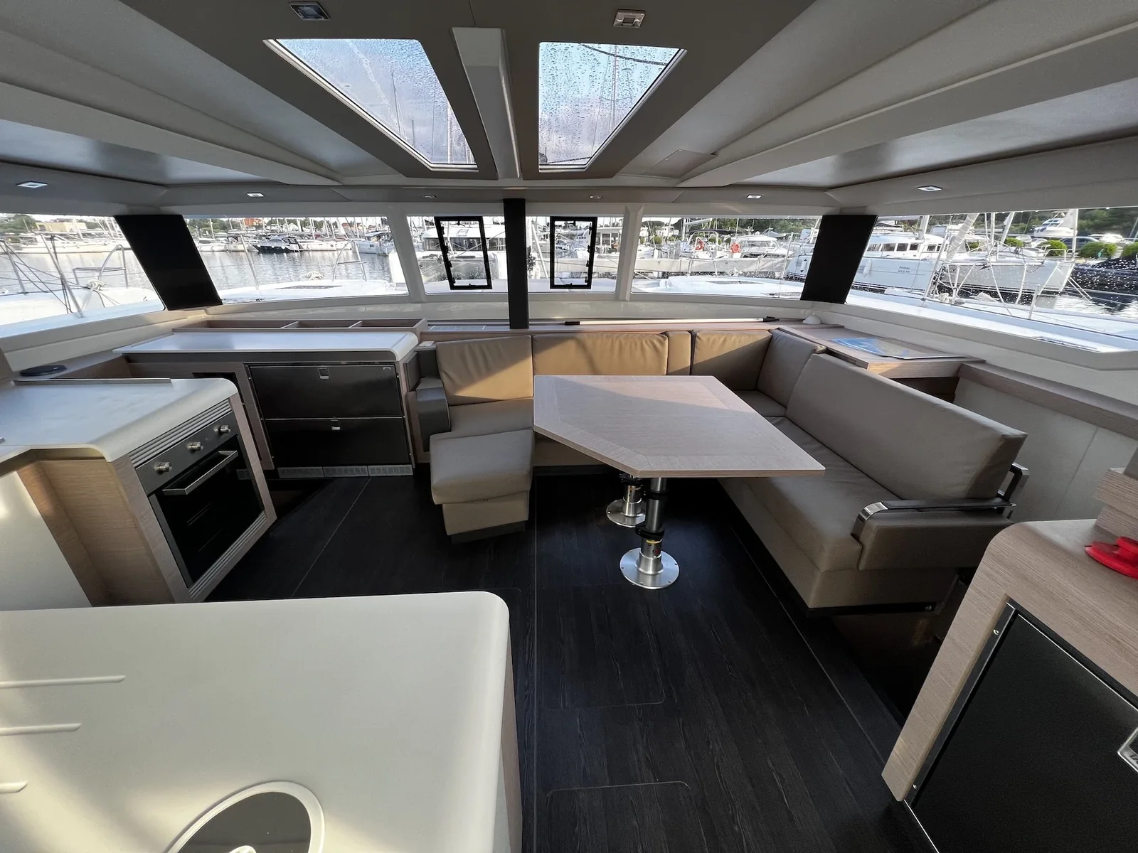 Yacht FOUNTAINE PAJOT Tanna 47 - Andy - Foto 1