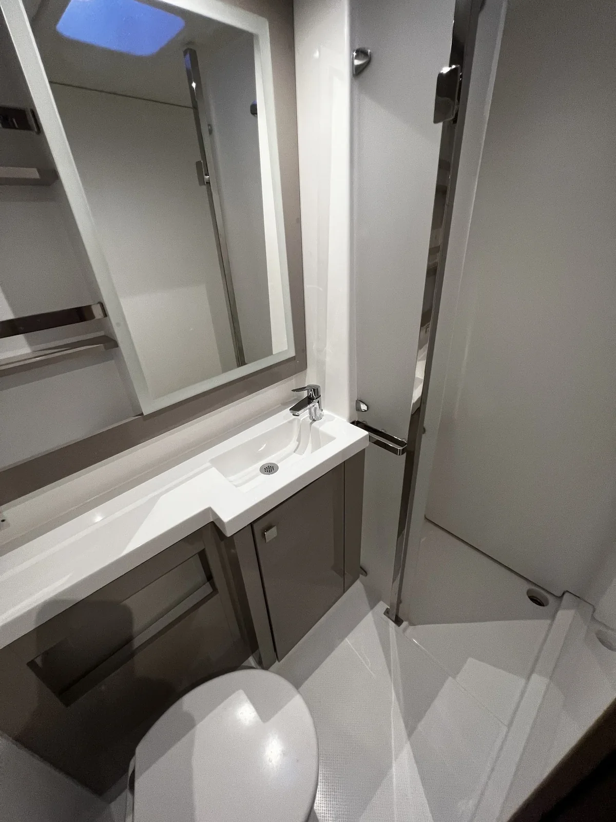 Yacht FOUNTAINE PAJOT Tanna 47 - Andy - Foto 1