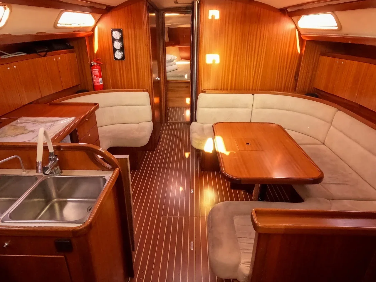 Yacht TRIPLAST Y40 - Pia