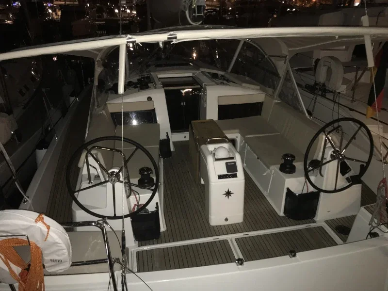 Yacht JEANNEAU Sun Odyssey 440 - Rebelezza - Foto 1