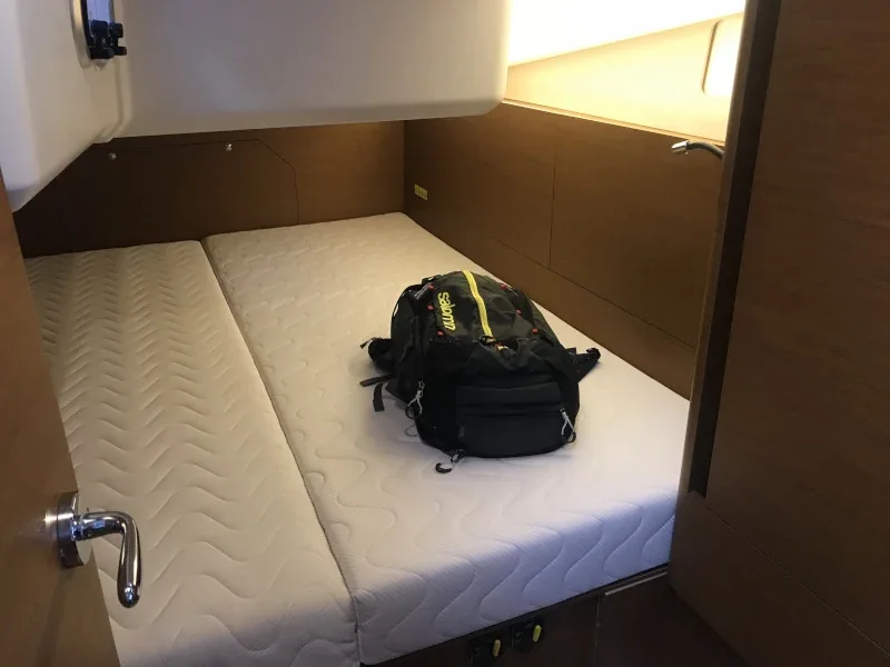 Yacht JEANNEAU Sun Odyssey 440 - Rebelezza - Foto 1