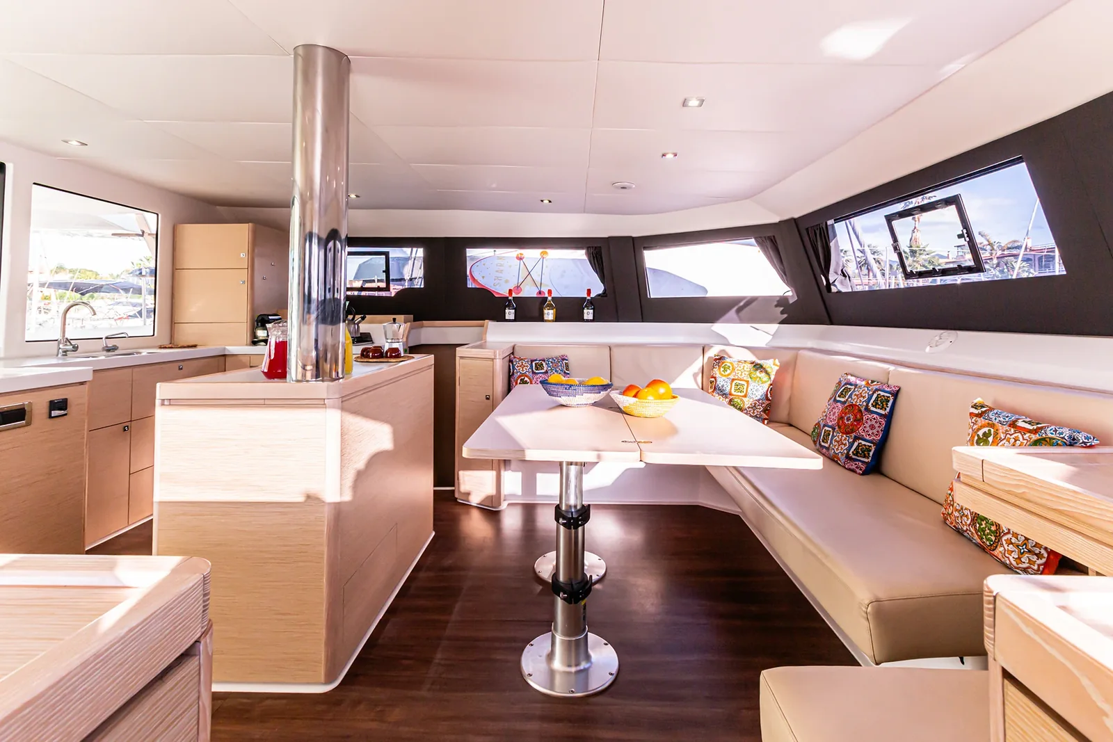 Yacht DUFOUR 48 Catamaran - Oblivion Planet - Foto 1