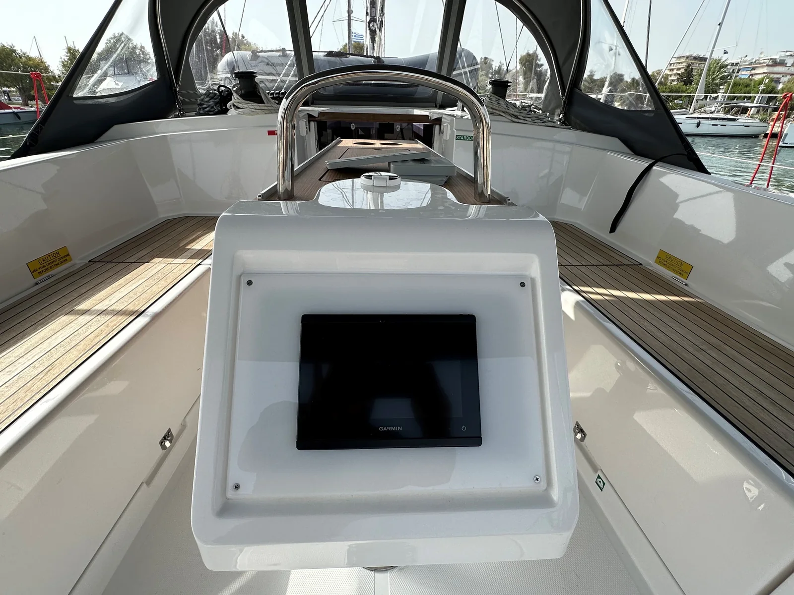 Yacht BAVARIA C38 - Melina