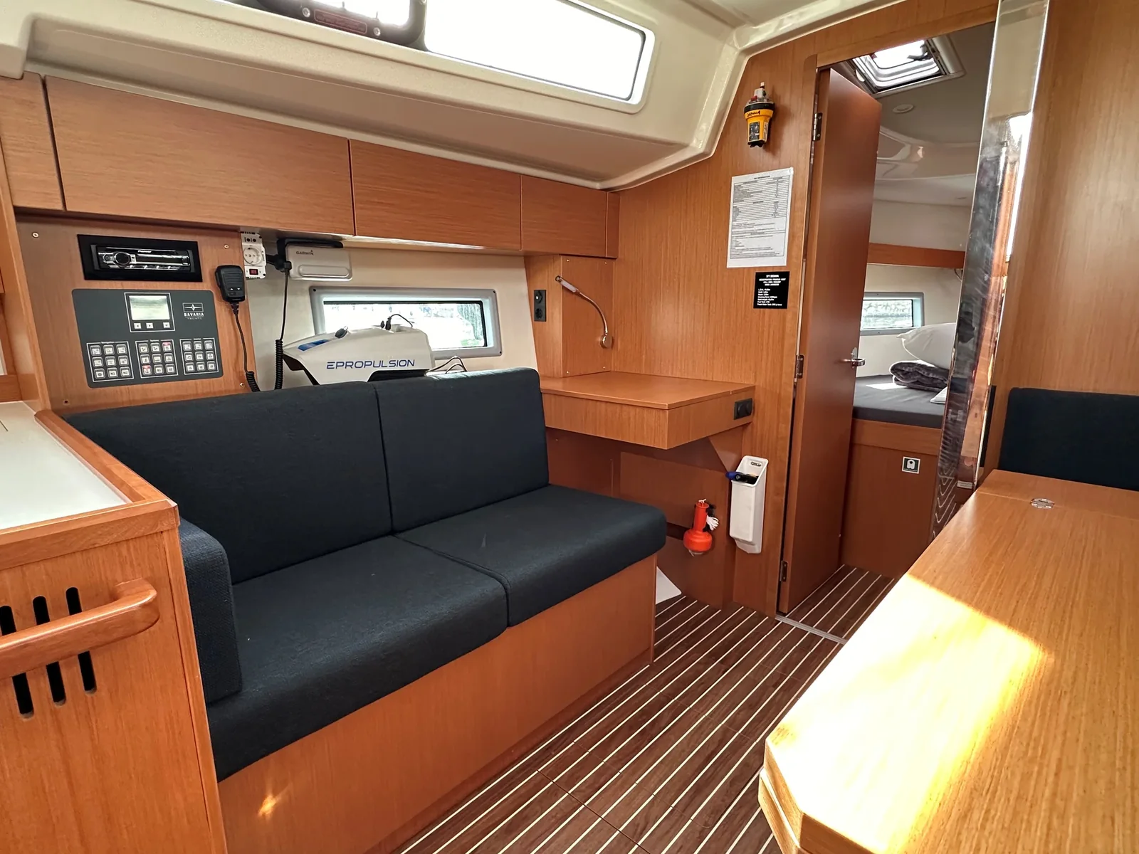 Yacht BAVARIA C38 - Melina - Foto 1