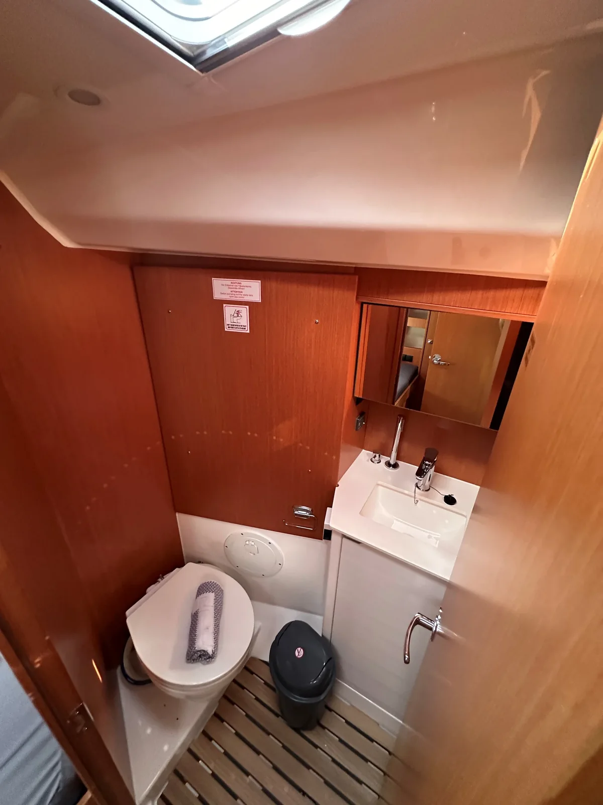 Yacht BAVARIA C38 - Melina - Foto 1