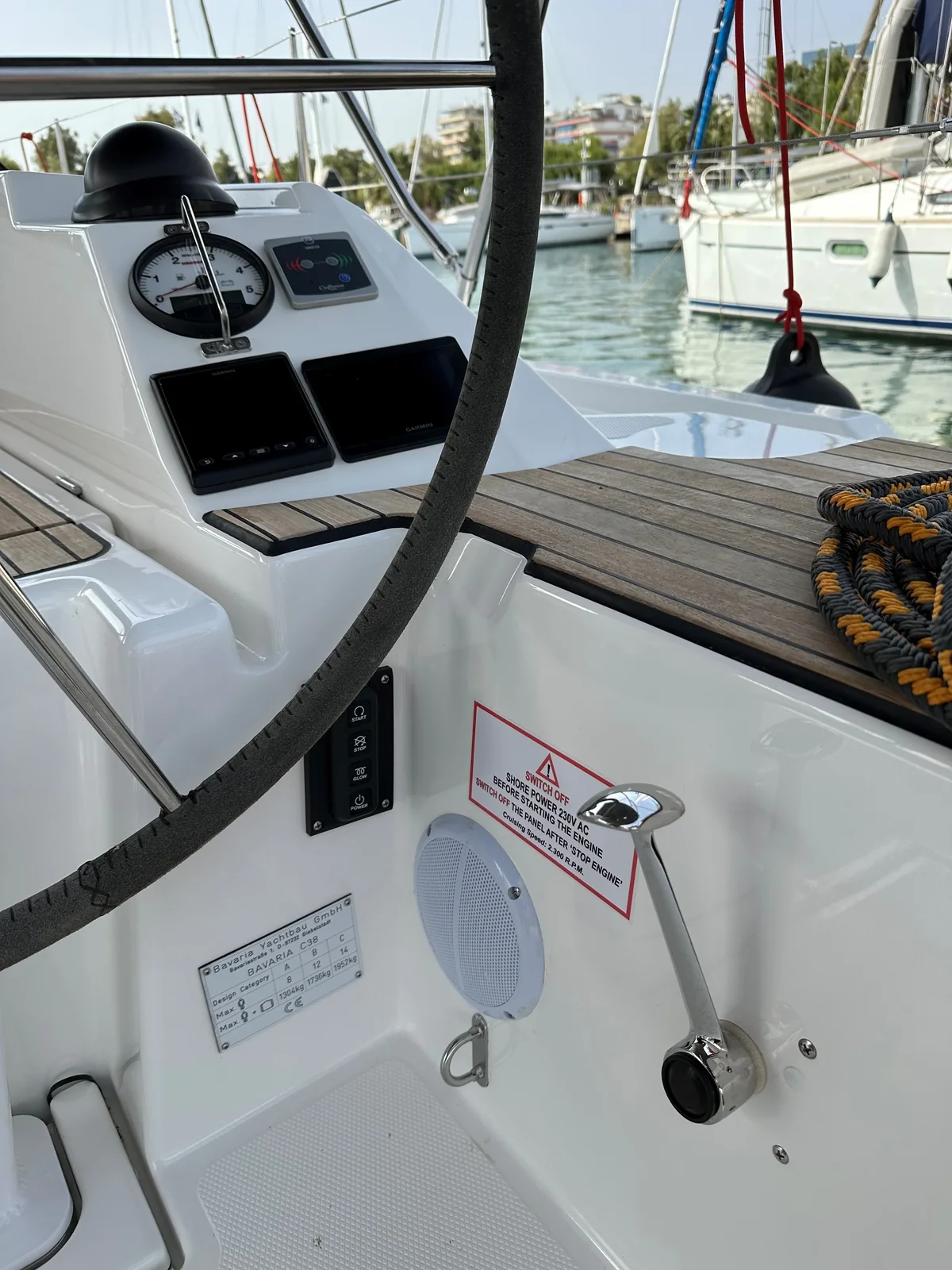 Yacht BAVARIA C38 - Sienna - Foto 7
