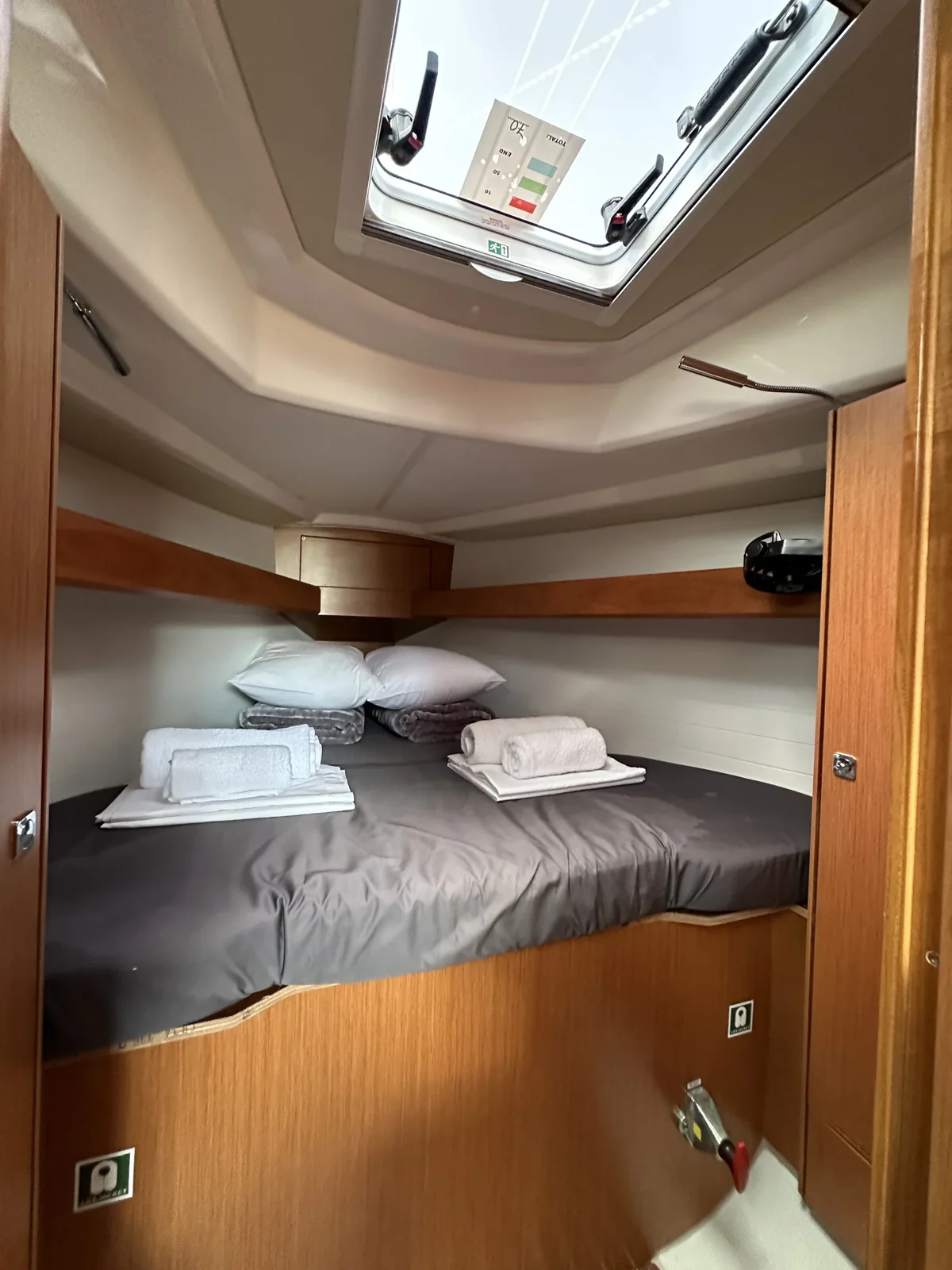 Yacht BAVARIA Cruiser 34 - Celestia - Foto 1