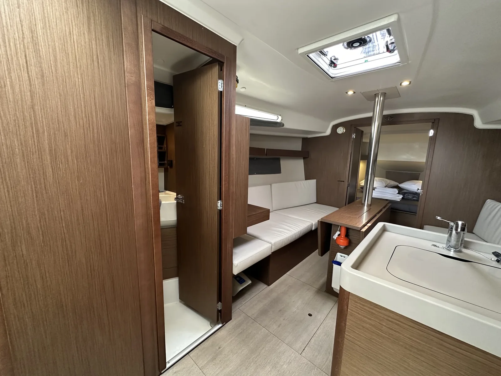 Yacht BENETEAU Oceanis 34.1 - Aria - Foto 1