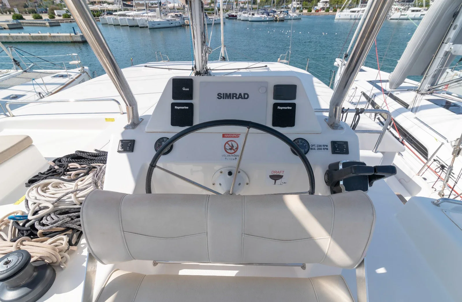 Yacht DUFOUR 48 Catamaran - Seaven - Foto 1