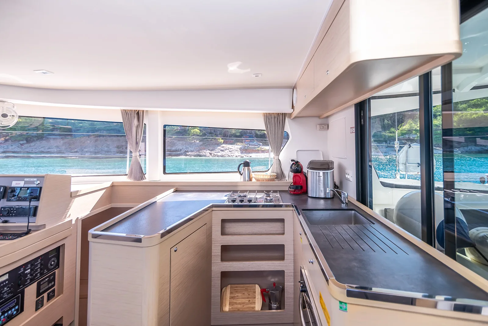 Yacht LAGOON 42 - Find us - Foto 1