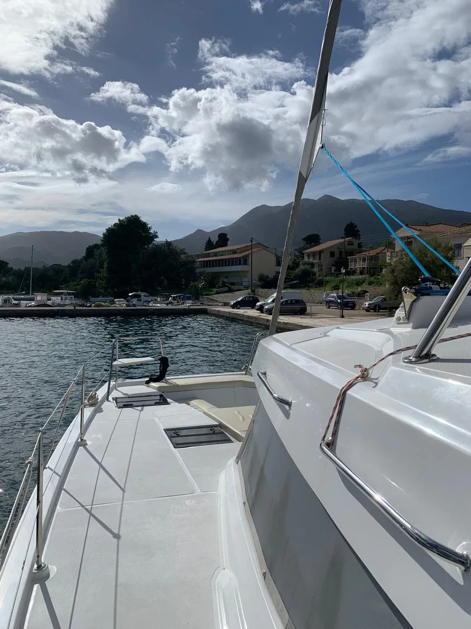 Yacht CATANA Bali Catspace - Danae