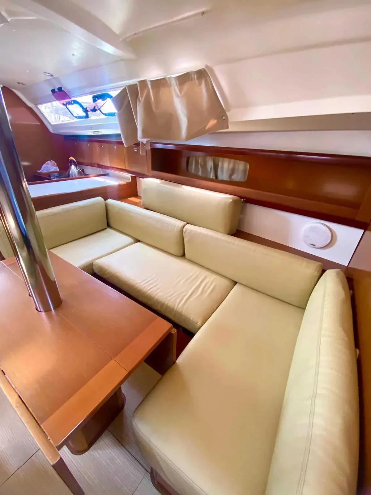 Yacht BENETEAU Oceanis 34 - Smyrna - Foto 1
