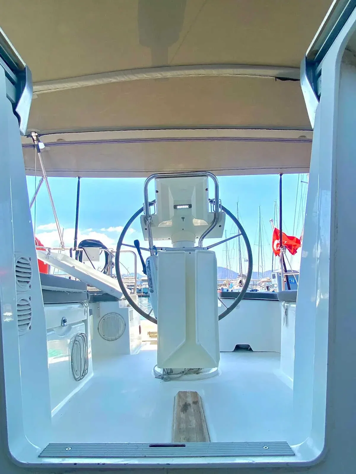 Yacht BENETEAU Oceanis 34 - Smyrna - Foto 1