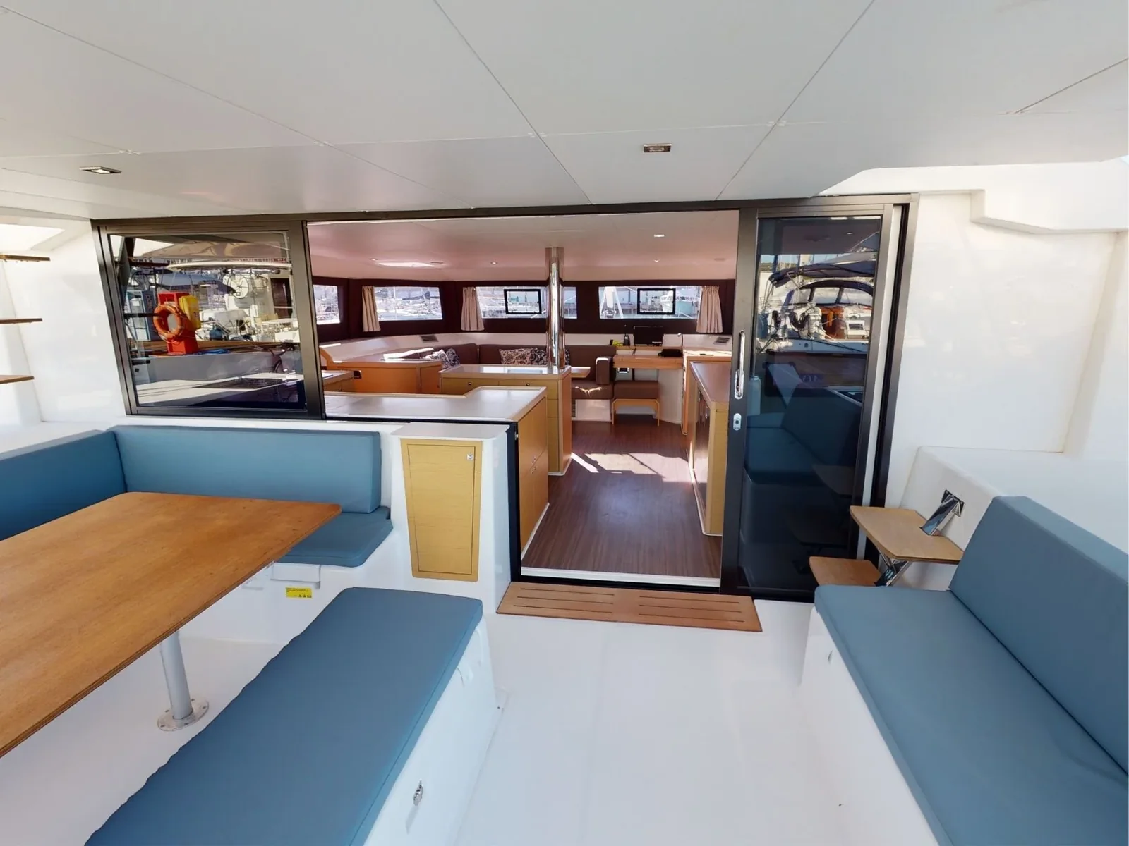 Yacht DUFOUR 48 Catamaran - Vittoria - Foto 1