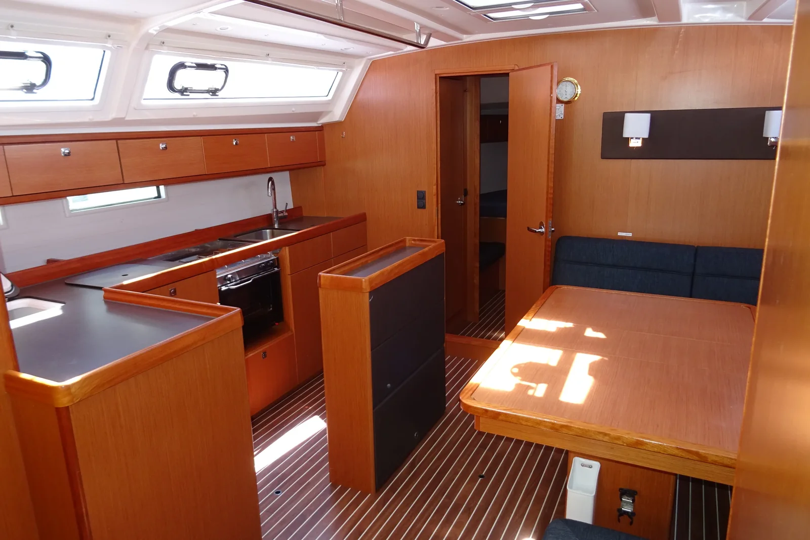 Yacht BAVARIA Cruiser 46 - Rea - Foto 1