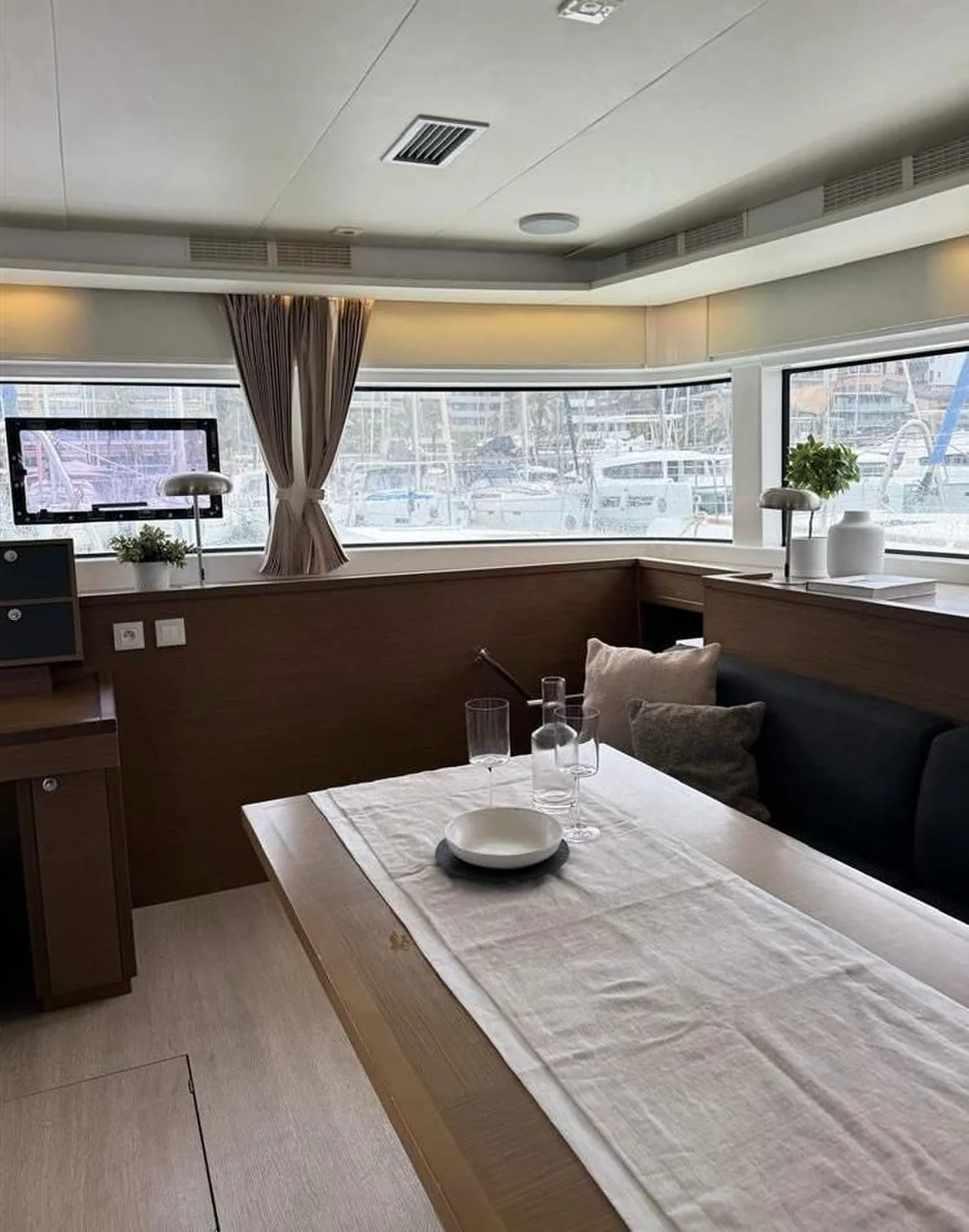 Yacht LAGOON 52 F - Jolie - Foto 1