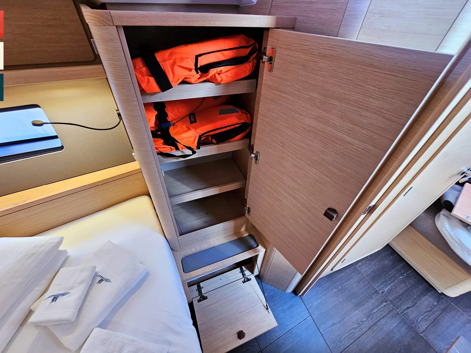 Yacht DUFOUR 41 - Ava - Foto 1