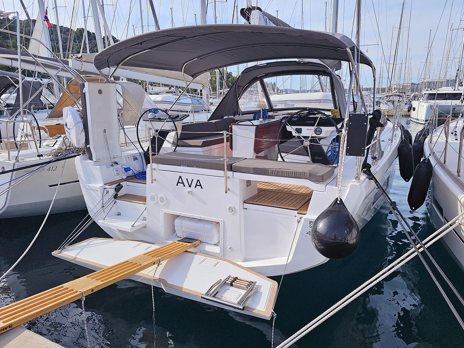 Yacht DUFOUR 41 - Ava - Foto 1